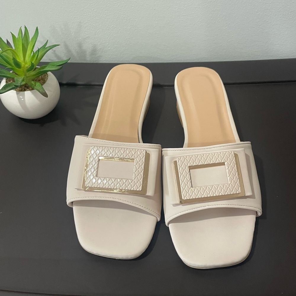 Chic Cream Slide Sandals with Buckle Detail